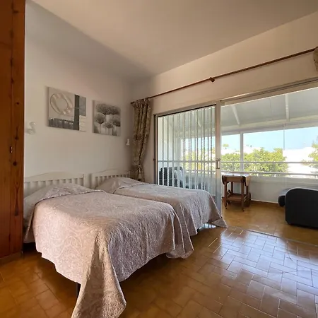 Trebol 1 Apartman *