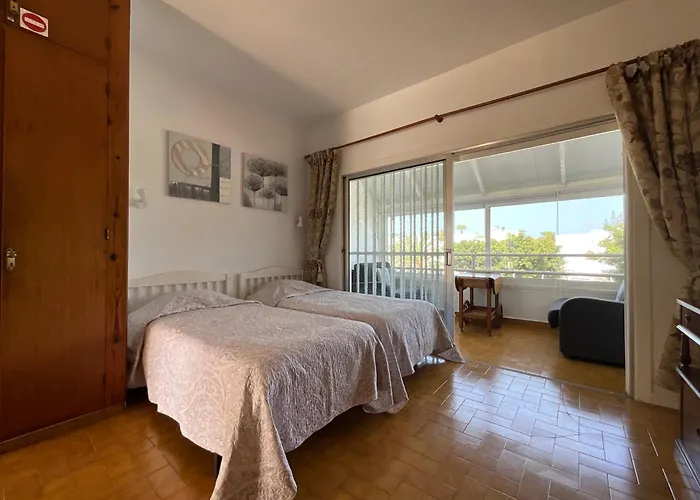 Trebol 1 Apartment *